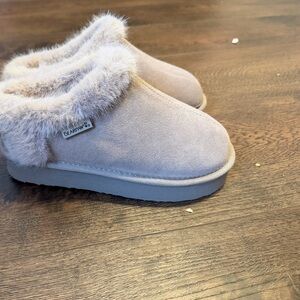 BearPaw Youth Faux Fur Slippers - light tan/grayish color. New without tags.